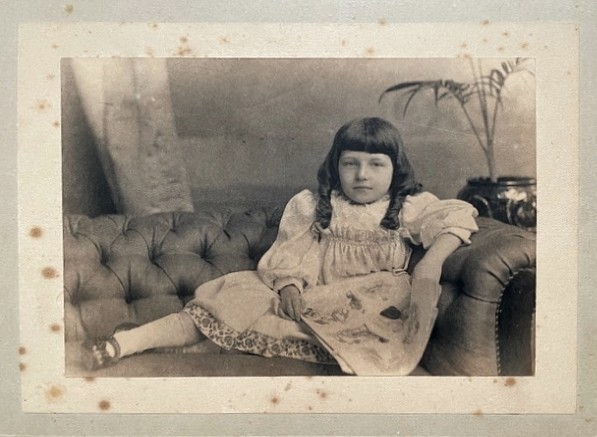 Madge 1891 aged 5